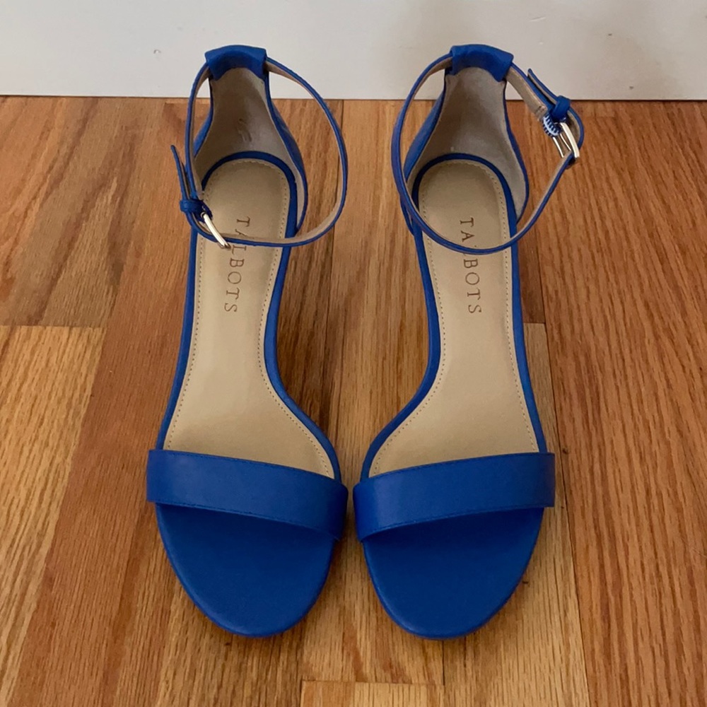 Talbots deep blue sea Trolli heels